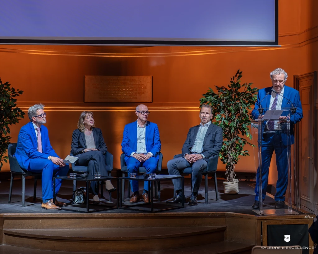 VALEURS-d-EXCELLENCE-logo-8
